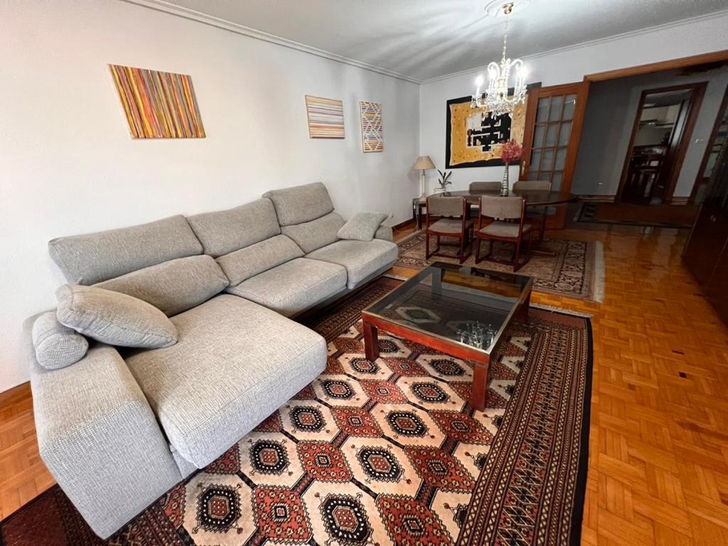 Appartement Luminoso Piso Grande Con Garaje En El Centro. à Santander Extérieur photo