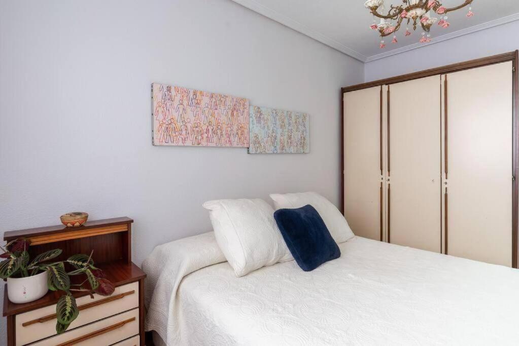 Appartement Luminoso Piso Grande Con Garaje En El Centro. à Santander Extérieur photo