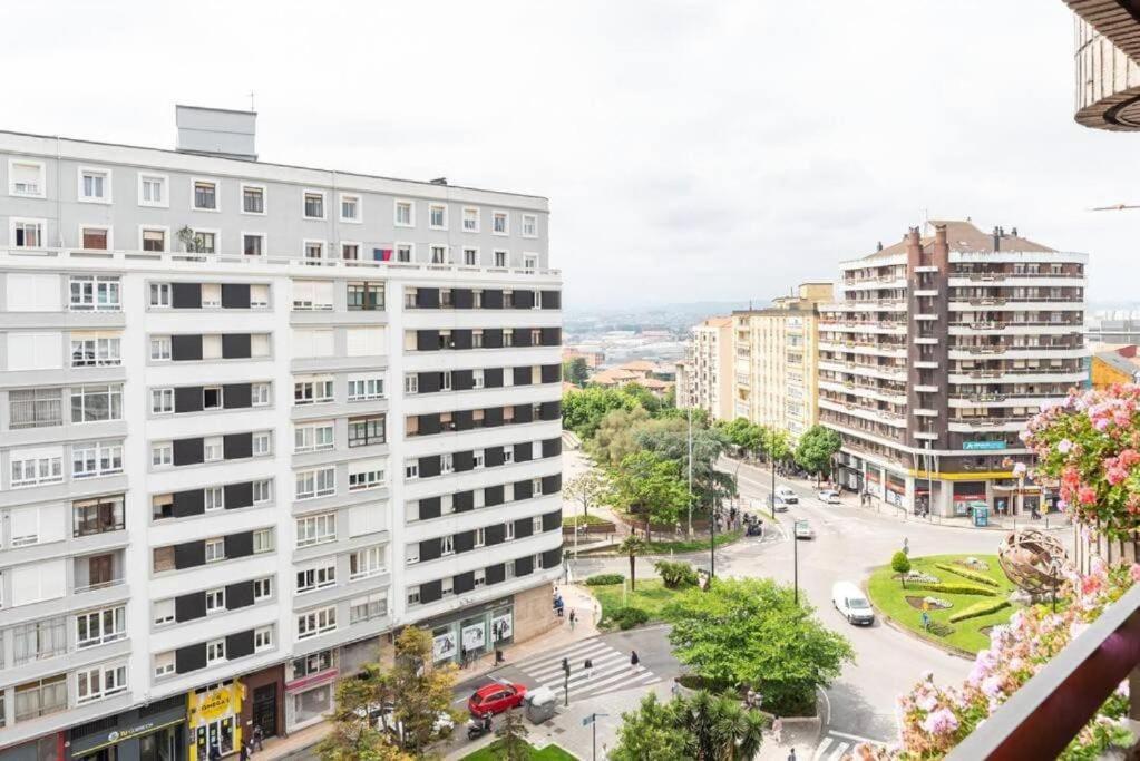 Appartement Luminoso Piso Grande Con Garaje En El Centro. à Santander Extérieur photo